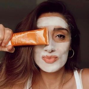 PURLISSE -PUMPKIN GINGER DETOXIFYING CHARCOAL MASK